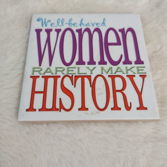 3 Inspirational Women Tiles "5 x 5" Multicolored - Picture 2 of 8